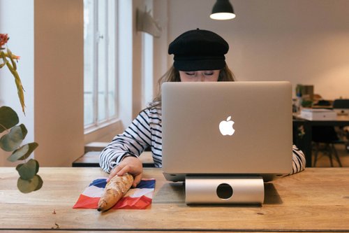 Comment le travail en France est-il perçu par les étrangers ?