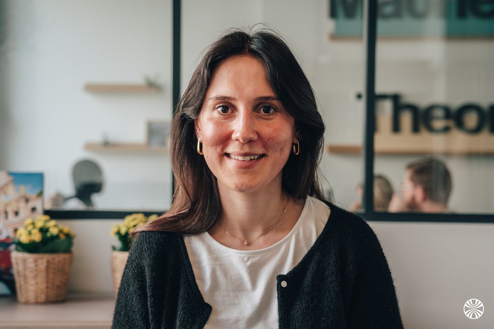 Rencontrez Anne-Cécile, Responsable Pôle Expertise Expert-Comptable inscrite à l'Ordre de Bordeaux - Theoma