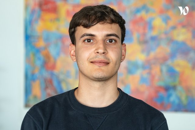 Rencontrez Yannis, Data Scientist - Dares - service statistique du ministère en charge du Travail