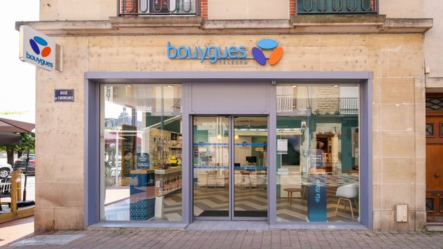 CINECOM, 1er partenaire de BOUYGUES TELECOM