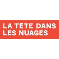 La Tête Dans Les Nuages